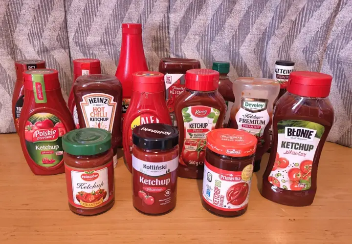 Kolekcja pikantnych ketchupów od polskiego producenta przypraw. Wśród nich znajdziemy m.in. Heinz, Kania, Develey, Błonnik i inne.