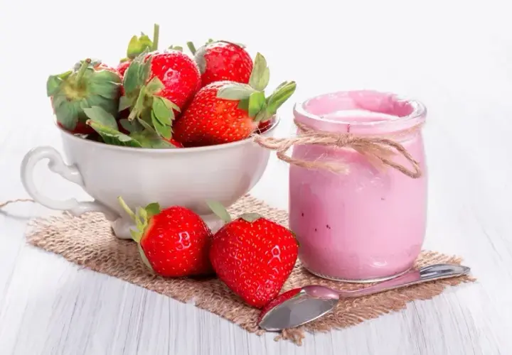 Jaki jogurt owocowy jest najzdrowszy? Oto, co musisz wiedzieć