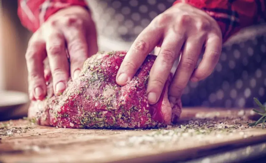 Jakie przyprawy do sarny sprawią, że potrawa będzie nieodparta?