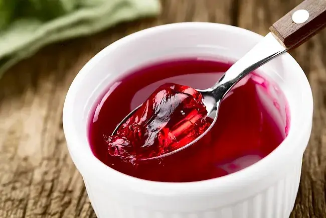 Ile kcal ma galaretka malinowa? Sprawdź, co tracisz na diecie!